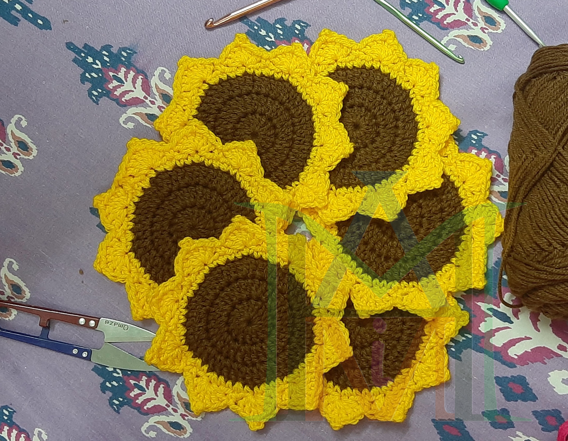 Hand-crafted crochet Tea / Water Trivets / Coasters with Tissue Box Cover